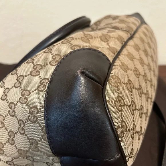 Gucci Tote Bag - Picture 9 of 13